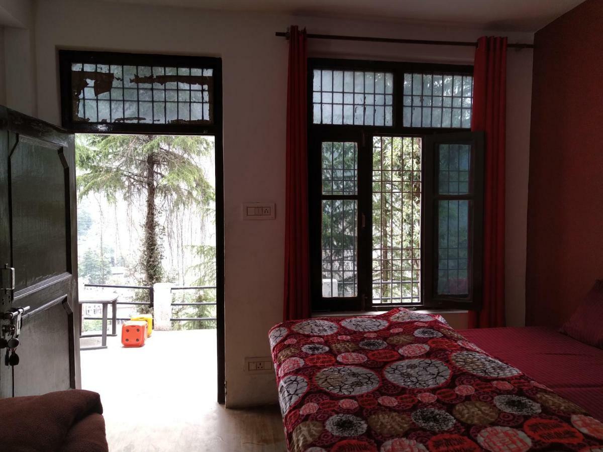 Mochila Youth Hostel Mcleod Ganj Dharamshala Bagian luar foto